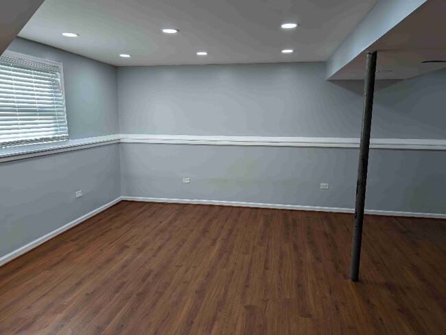 Building Photo - 4800 Megan Dr