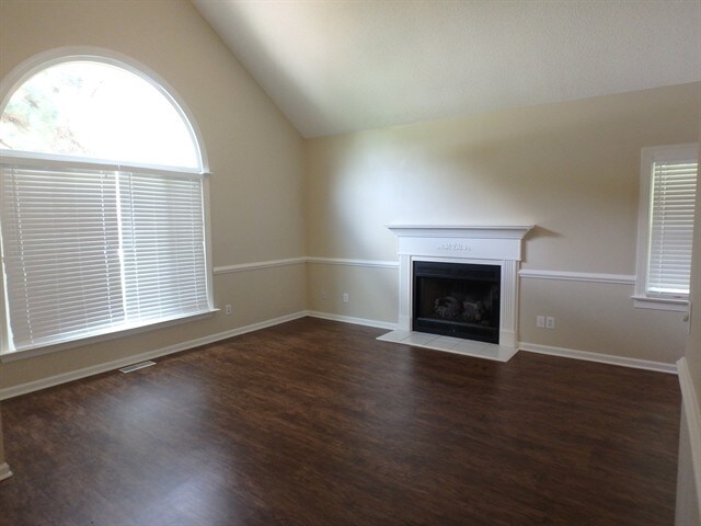 Foto del edificio - 1113 Alderleaf Drive