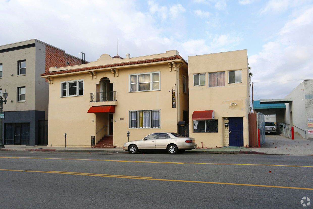 Building Photo - Wilcox Apartments