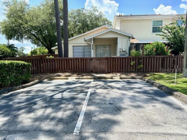 Foto del edificio - 14607 Pine Glen Cir