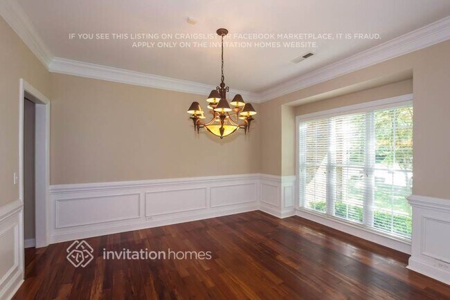 Foto del edificio - 7000 Weddington Brook Dr