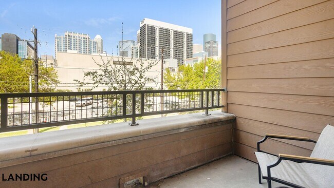 Foto del edificio - 1711 Caroline St
