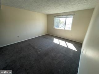 Building Photo - 830 Heather Ridge Dr