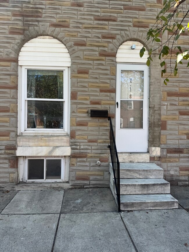 Foto del edificio - 716 N Milton Ave