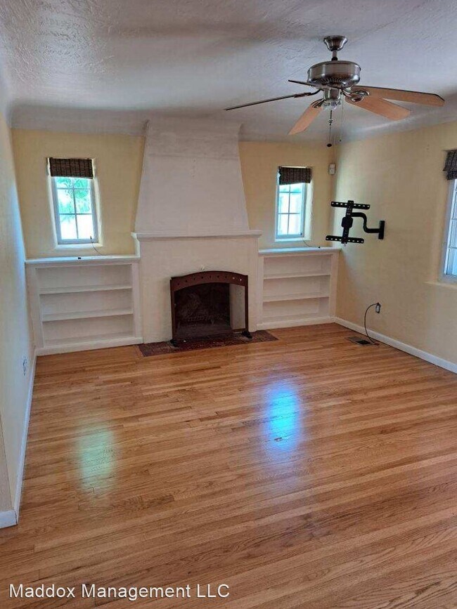 Foto del edificio - 2 br, 1 bath House - 401 Wellesley Drive SE