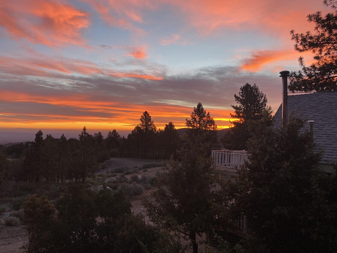Foto principal - 2081 Mt Mahogany Rd