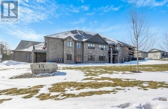 Building Photo - 15 Woodcock Dr