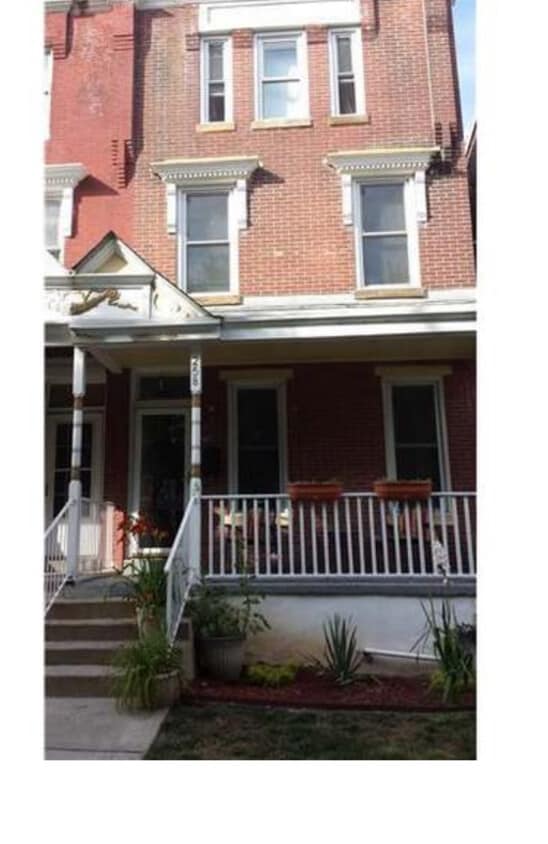 Building Photo - 258 Bellevue Ave