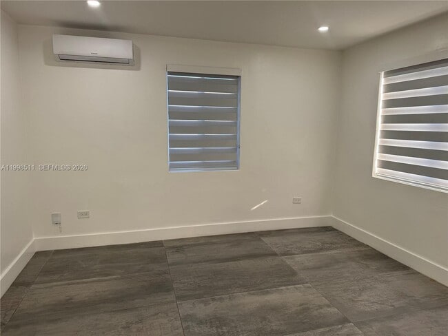 Foto del edificio - 731 E 19th St