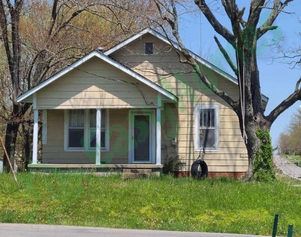 500 W Colp Ave, Pittsburg, IL 62974 House Rental in Pittsburg, IL