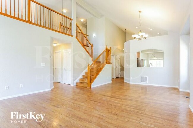 Building Photo - 15857 E 107th Way