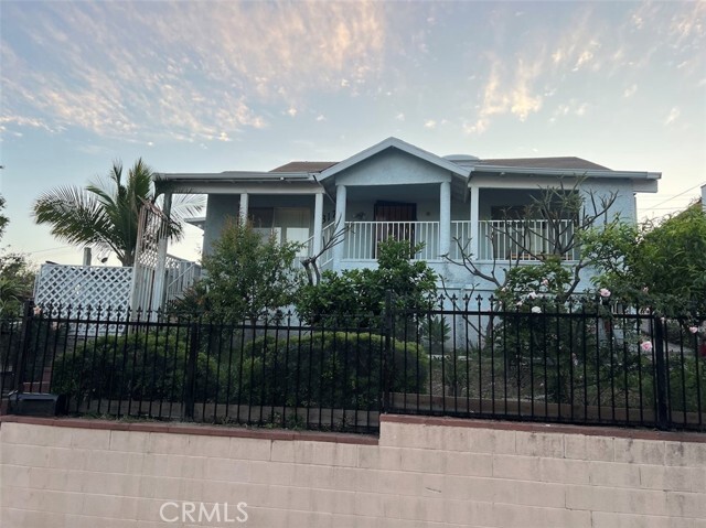 Primary Photo - 4317 Winchester Ave