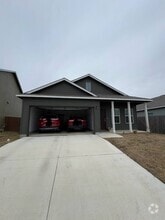 Building Photo - 13700 Tordillo Dr