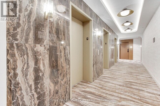 Building Photo - 3240 William Coltson Ave