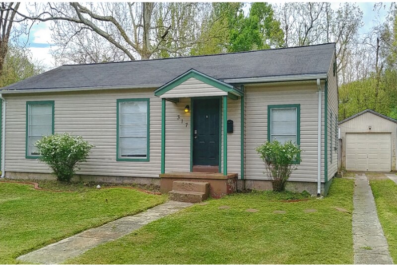 Primary Photo - 317 Briarwood Dr
