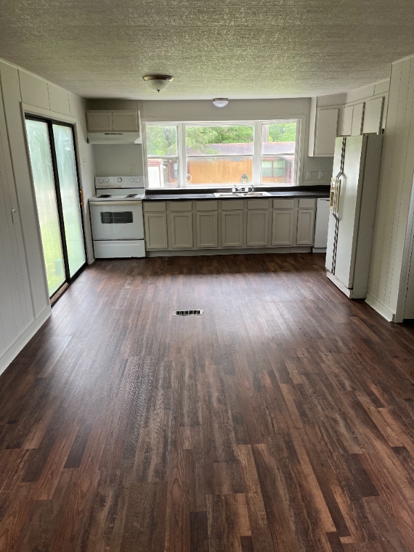 Foto del edificio - 326 Old Coffeeville Rd