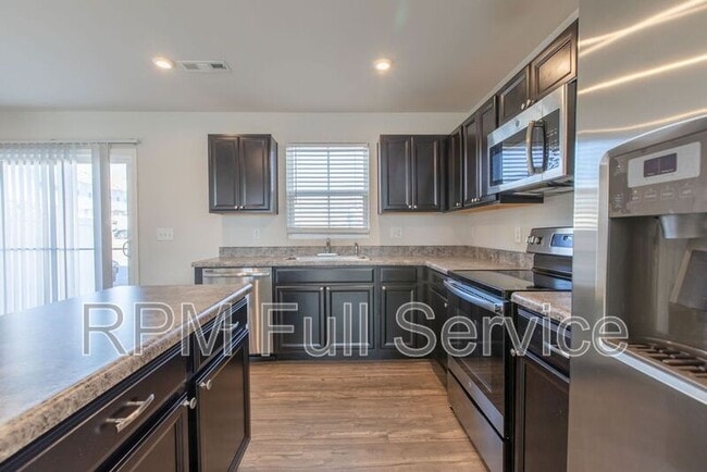 Photo - 1255 Havenbrook Dr House