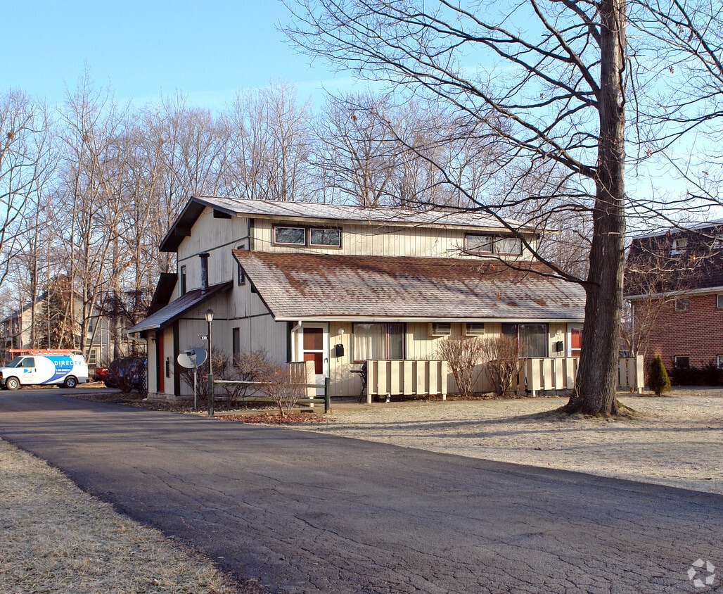 Primary Photo - 210-230 Washington Blvd