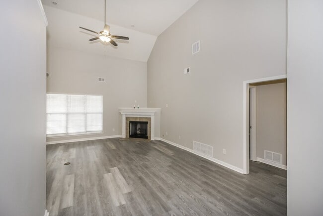 Building Photo - 11662 Underwood Dr