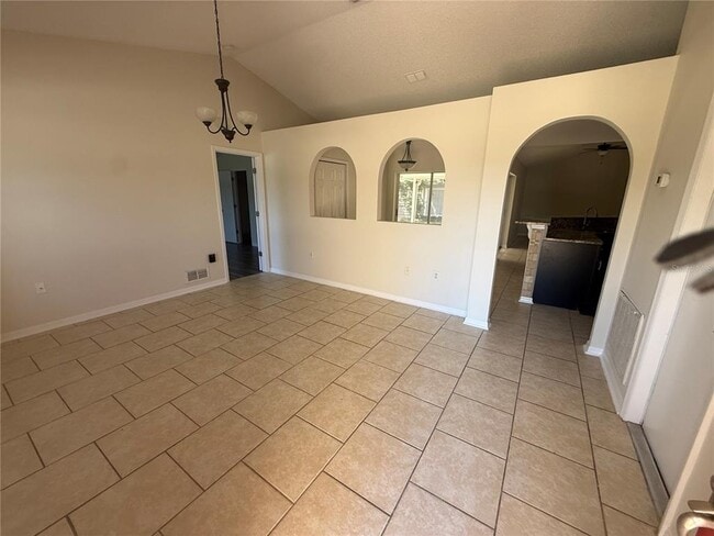 Building Photo - 36 Firethorn Ln