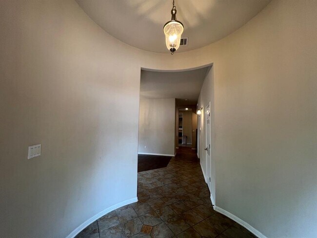 Foto del edificio - 12500 Palfrey Dr