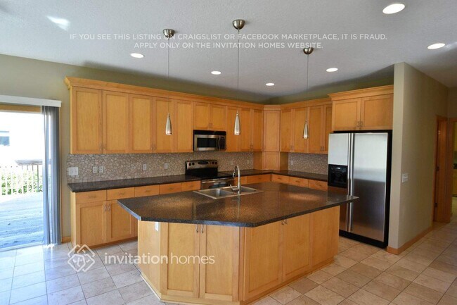 Building Photo - 12620 Avocet St NW