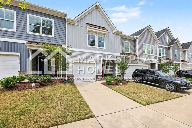 Foto del edificio - 1209 Alston Ridge Ct