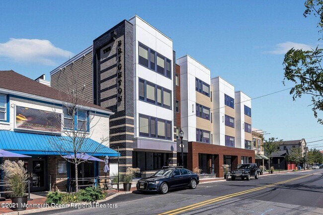 Foto del edificio - 131 Brighton Ave