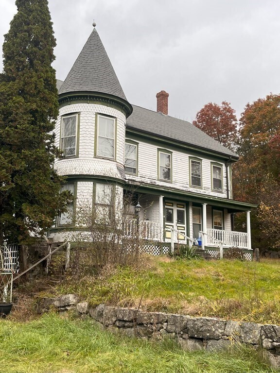 20 Community Way Unit 2, Foxboro, MA 02035 Room for Rent in Foxboro