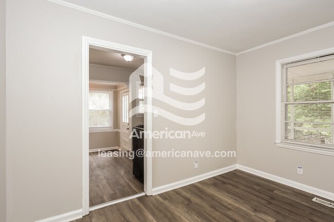 Building Photo - 2742 Alta Vista Ave