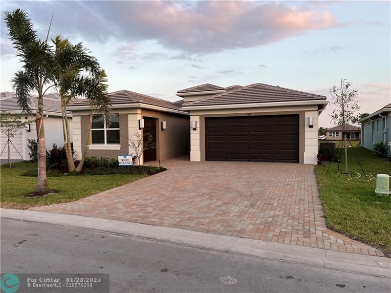 Foto principal - 11845 SW Coral Cove Pkwy