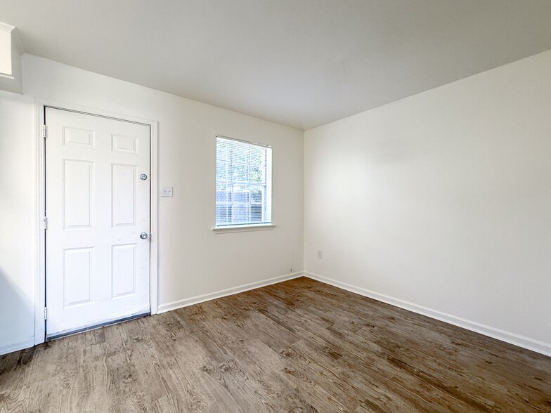 D'Iberville Townhomes - 7540 Chad St Addis, LA 70710 | Apartments.com