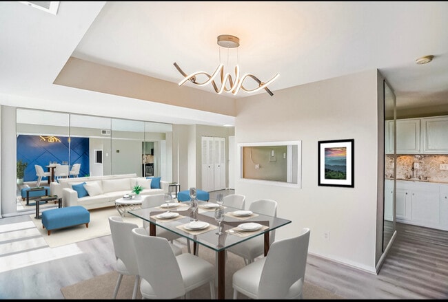 Building Photo - 5340 Holmes Run Pkwy