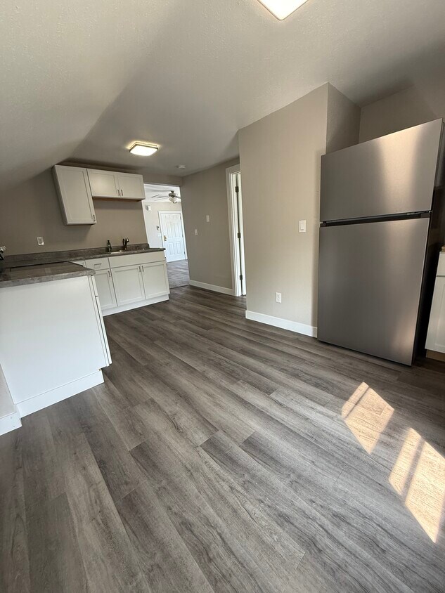 Foto principal - 1140 High Ave