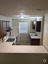 Building Photo - 5843 Aftonshire Dr