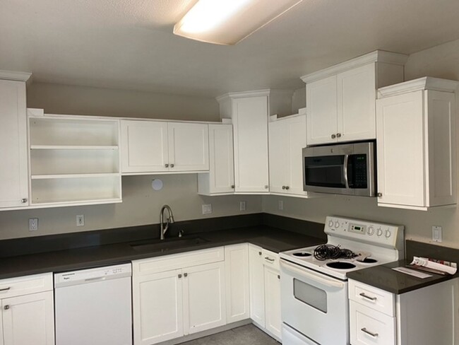 Foto del edificio - 5605 N Bowdoin St