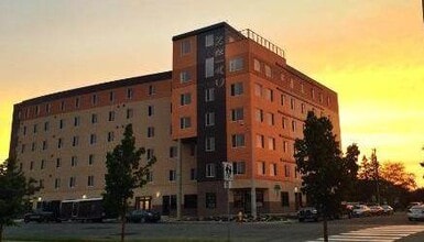 Building Photo - 10405-102 102 St