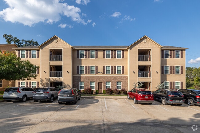 Building Photo - Trailside Place