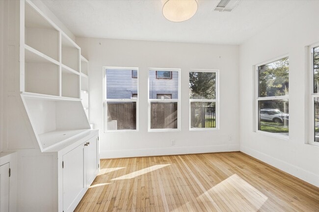 Foto del edificio - 1624 Branard St