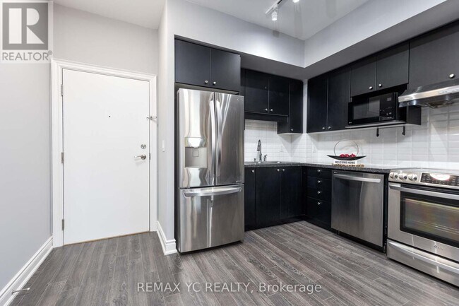 Building Photo - 38 Cedarland Dr