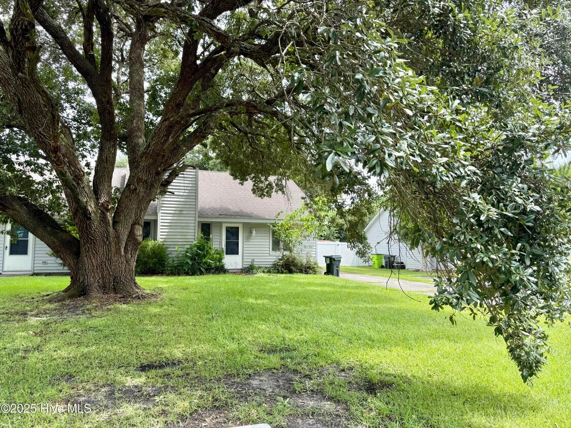 Primary Photo - 1508 Princeton Ln