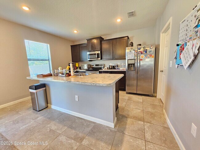 Foto del edificio - 456 Snook Pl