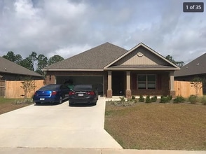 Building Photo - 3605 Turquoise Dr