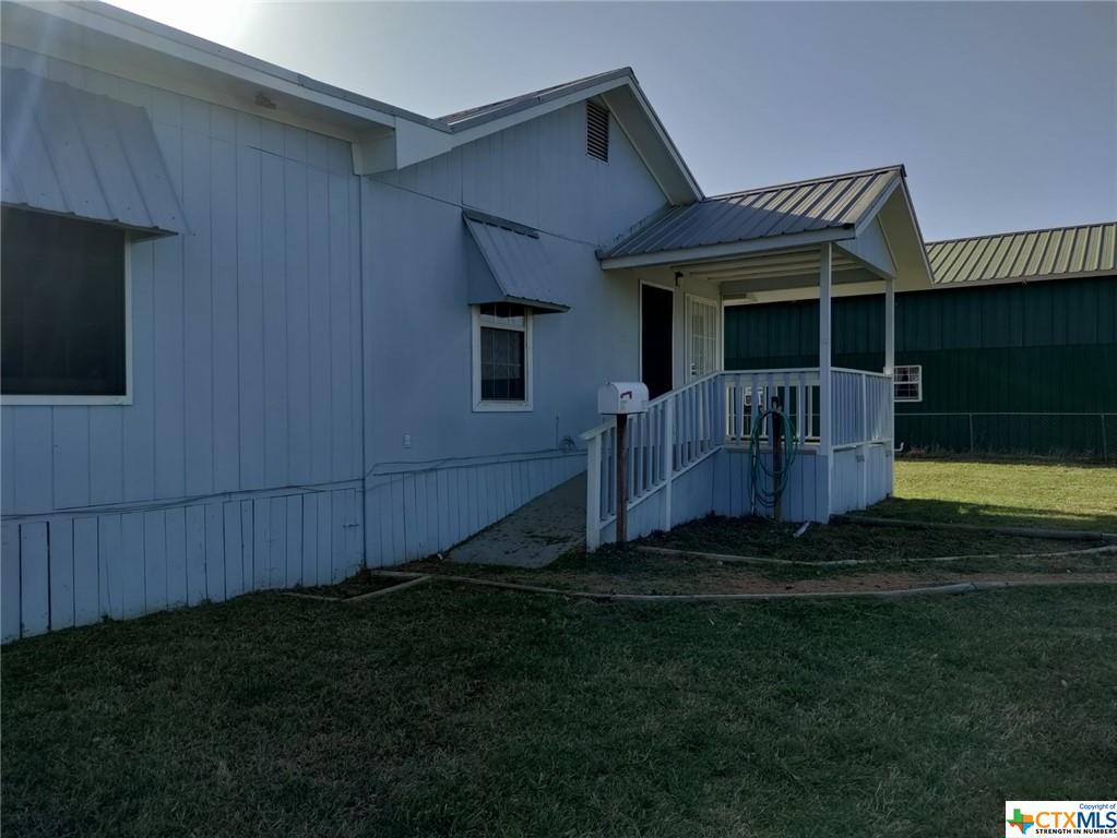Primary Photo - 569 County Rd 425