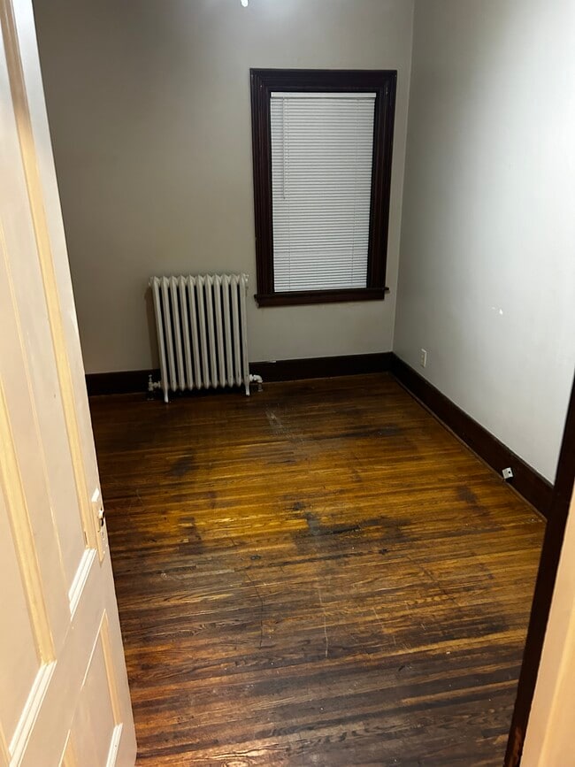 Building Photo - 73 Gorsline St