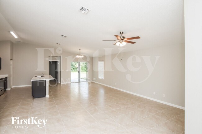 Foto del edificio - 1144 Genesee Ave SE