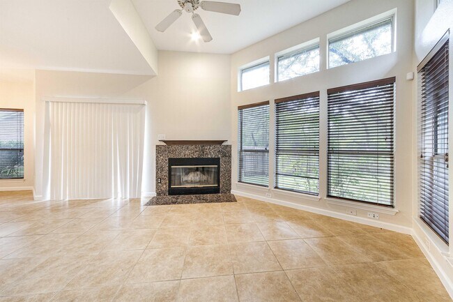 Building Photo - 5711 Taylor Draper Cove