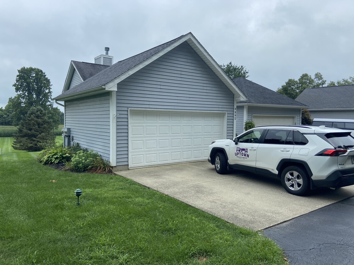 9992 Shamrock Ln Unit 9992, Hillsboro, OH 45133 Condo for Rent in