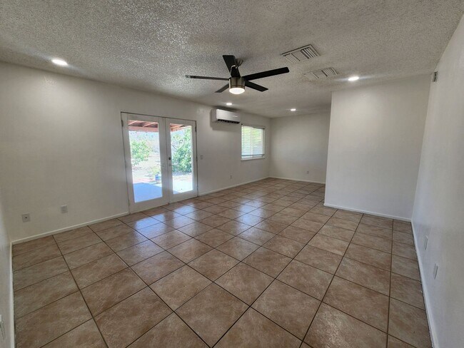 Foto del edificio - 73477 Desert Trail Dr