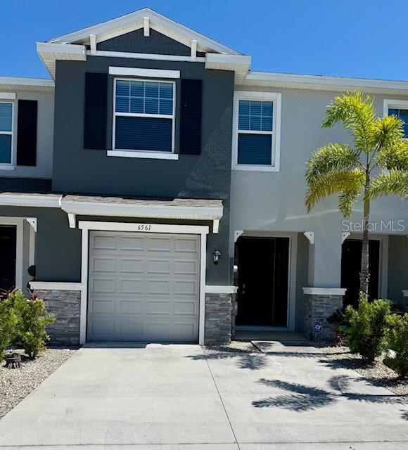 Foto principal - 6561 Serenity Fall Ln